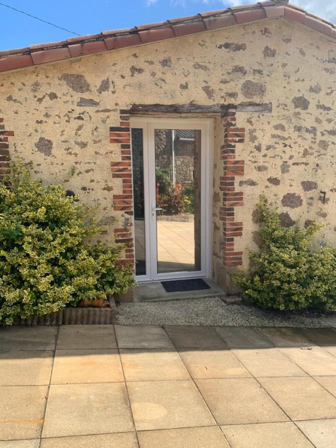 La Basse Monniere Bed & Breakfast Sevremont Dış mekan fotoğraf